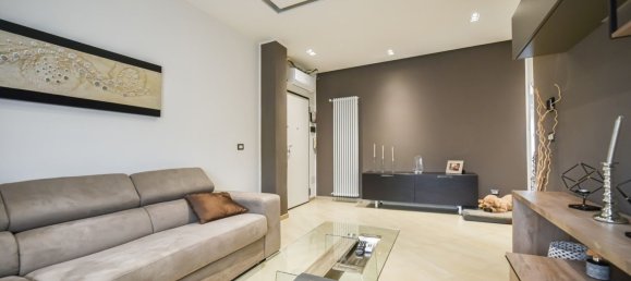 3 rooms Apartment in Giaveno, Italy No. 7969 3