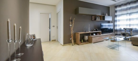 3 rooms Apartment in Giaveno, Italy No. 7969 4