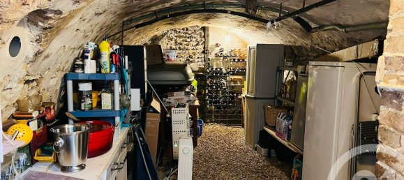 Casa de 3 dormitorios en Anet, France No. 253225 2