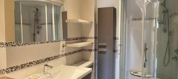 Casa de 3 dormitorios en Anet, France No. 253225 9