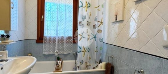 Apartamento de 3 habitaciónes en Rome, Italy No. 201460 15