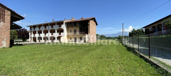 1 bedroom House in Strambino, Italy No. 221858 8