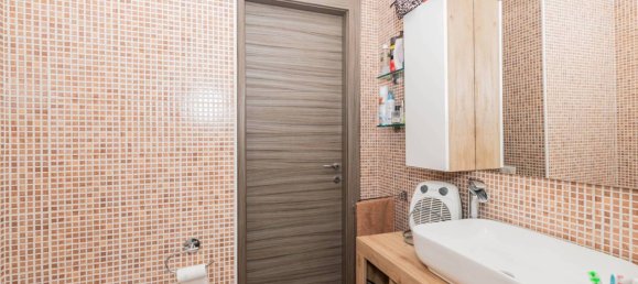 3 bedrooms Apartment in Peschiera Borromeo, Italy No. 332245 7