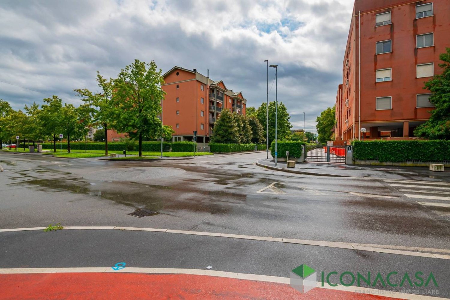 3 bedrooms Apartment in Peschiera Borromeo, Italy No. 332245