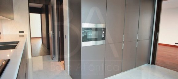 4 bedrooms Apartment in Lisbon, Portugal No. 81040 20