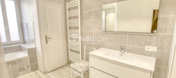 Adosado de 5 dormitorios en Fayence, France No. 295084 12