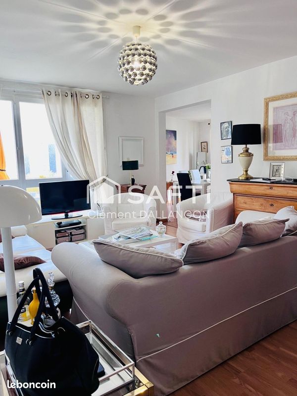 5غرفة شقة في Saint-Quentin, France رقم 247185