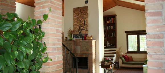 4 bedrooms Villa in Castiglione della Pescaia, Italy No. 1528 9