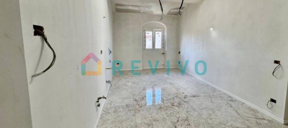 2 Schlafzimmer Wohnung in Florence, Italy, Nr. 213867 18