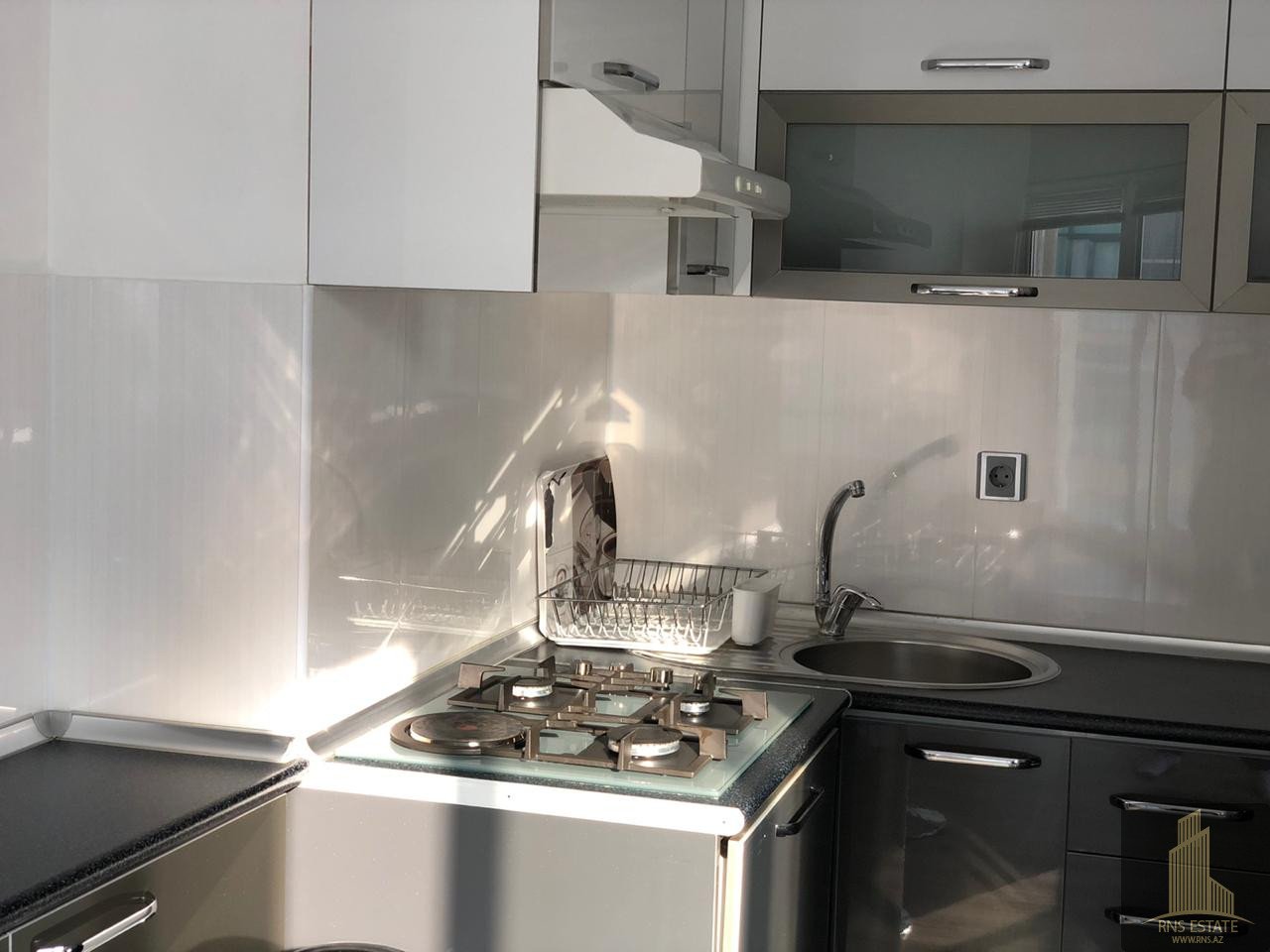 Apartamento de 3 dormitorios en Nasimi, Azerbaijan No. 1698