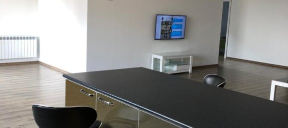 Apartamento de 3 dormitorios en Nasimi, Azerbaijan No. 1698 5