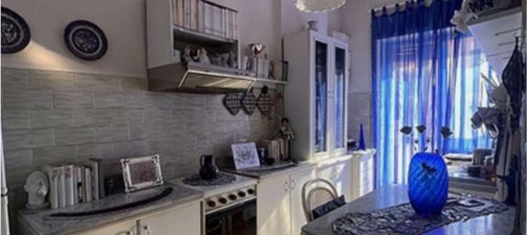 5-Zimmer Wohnung in Rome, Italy, Nr. 17007 2