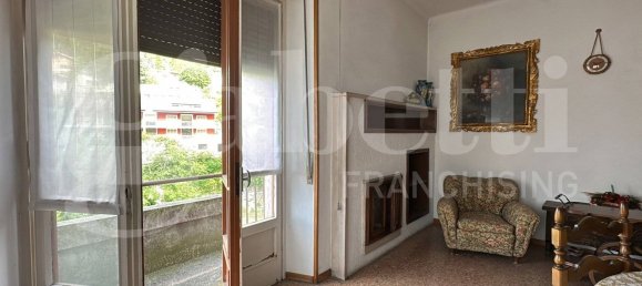 Здание с 4 комнатами в Ассо, Италия № 314894 10