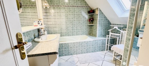 Casa de 4 dormitorios en Puiseaux, France No. 55234 8