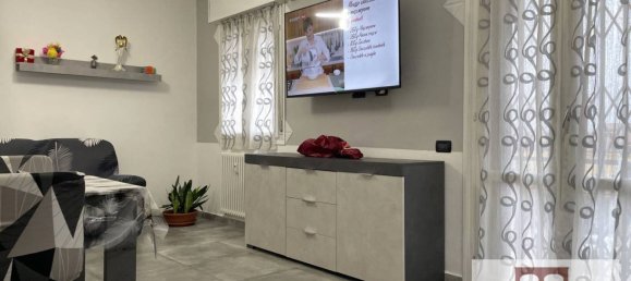 2 bedrooms Apartment in Cento, Italy No. 115234 2