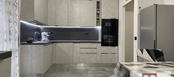 2 bedrooms Apartment in Cento, Italy No. 115234 7