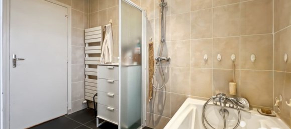 2 bedrooms House in Egriselles-le-Bocage, France No. 264726 9