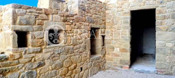 Casa de 22 habitaciónes en Città di Castello, Italy No. 165754 7