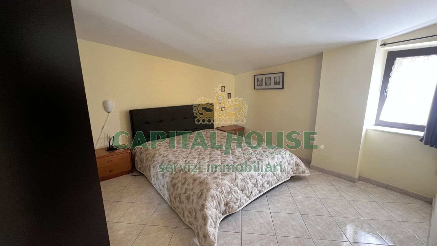 Квартира с 3 комнатами в Монтефорте Ирпино, Италия № 29743