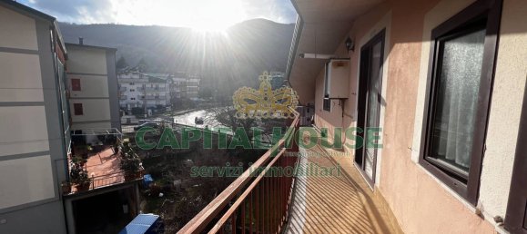 Квартира с 3 комнатами в Монтефорте Ирпино, Италия № 29743 11