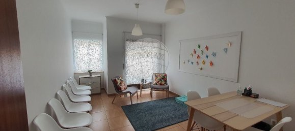 Gebäude in Caldas da Rainha, Portugal, Nr. 131990 11