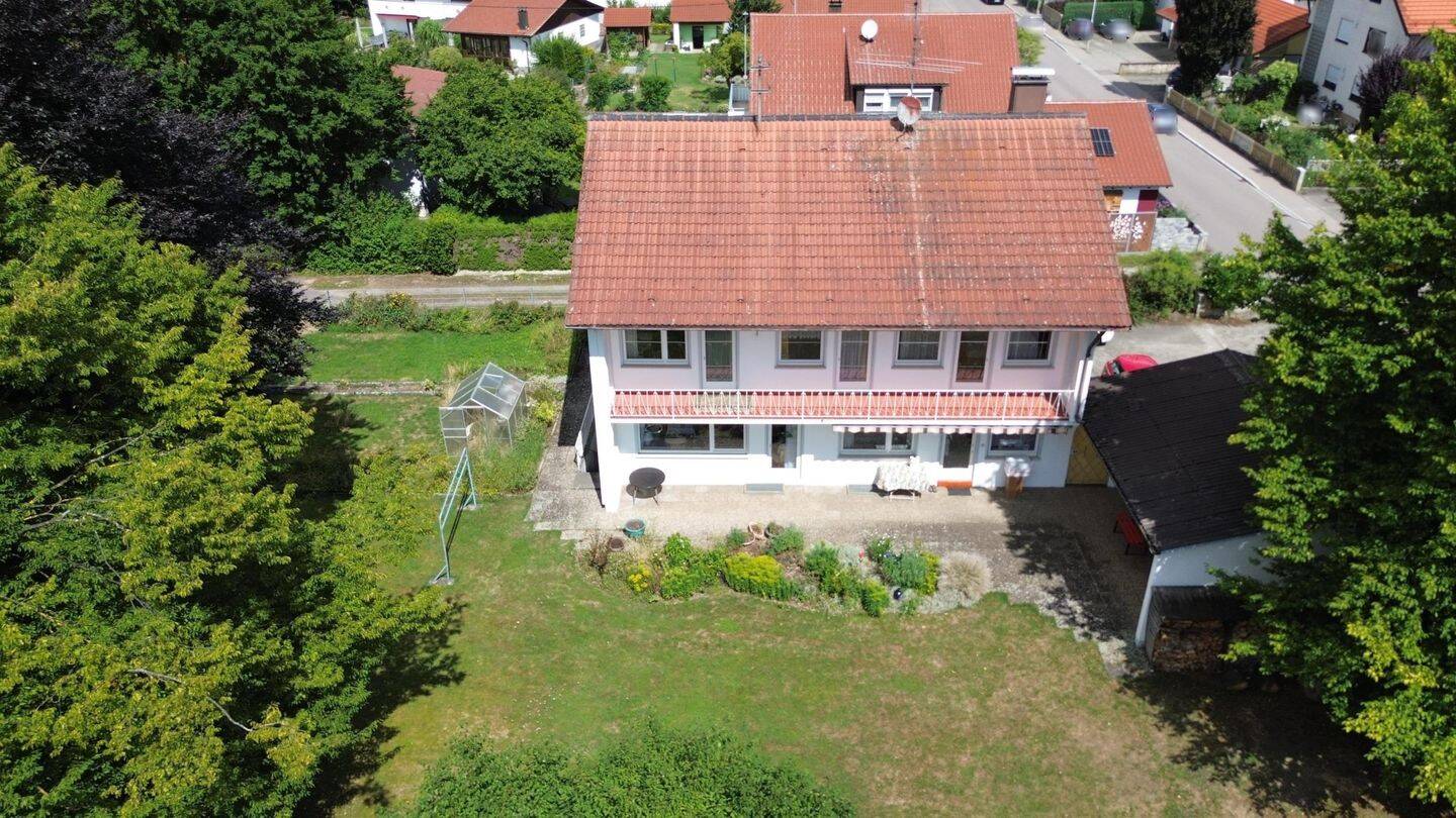 8 rooms House in Biberach, Germany No. 274611