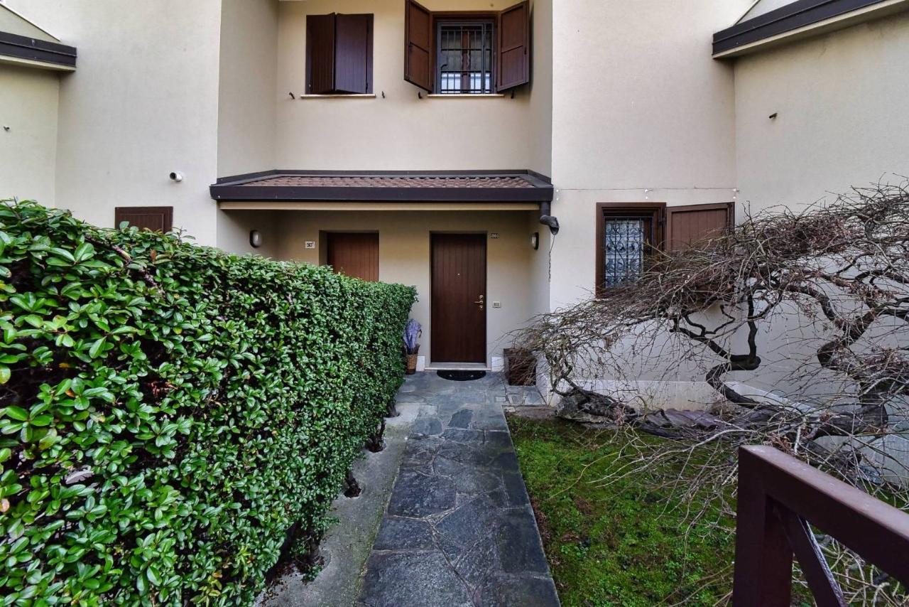 Villa de 4 divisões em Cesano Maderno, Italy N.º 42616