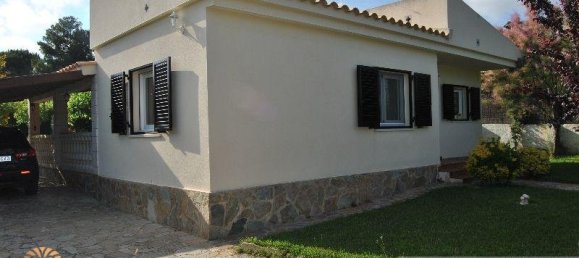 3 Schlafzimmer Haus in Coma-Ruga, Spain, Nr. 370 3