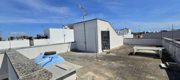 2 bedrooms Villa in Lecce, Italy No. 262923 24