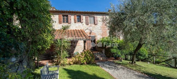4 bedrooms House in Lucca, Italy No. 234578 7