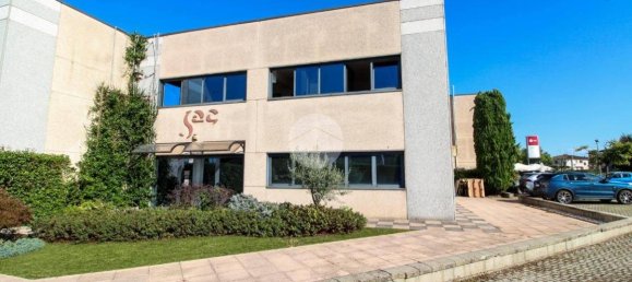 Escritório de 3 divisões em Cornegliano Laudense, Italy N.º 65290 13