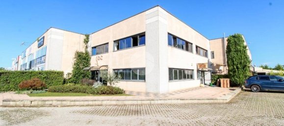 Escritório de 3 divisões em Cornegliano Laudense, Italy N.º 65290 20