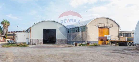 550m² Warehouse in Catania, Italy No. 298497 5