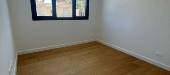 Apartamento T2 em Germasogeia, Cyprus N.º 8070 3