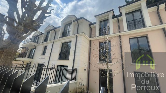 2 bedrooms Apartment in Le Perreux-sur-Marne, France No. 135988