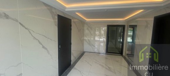 2 bedrooms Apartment in Le Perreux-sur-Marne, France No. 135988 8