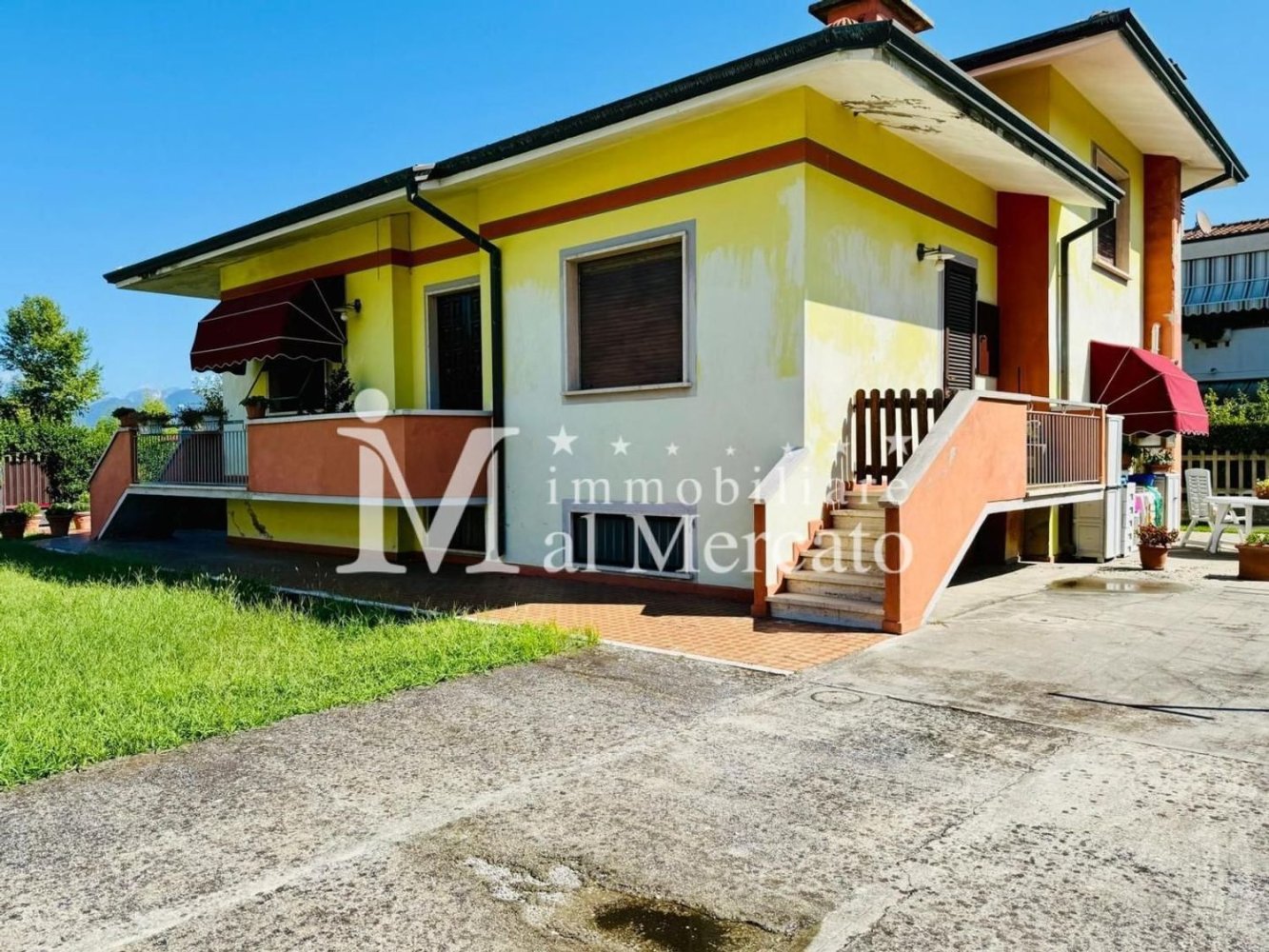 5 Schlafzimmer Haus in Viareggio, Italy, Nr. 401122