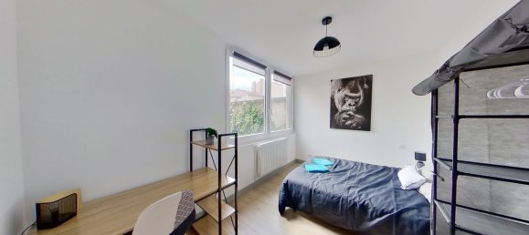 4 Schlafzimmer Wohnung in Nancy, France, Nr. 59793 8