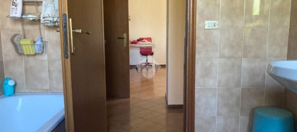 Casa de 4 habitaciónes en Varano de' Melegari, Italy No. 54753 12