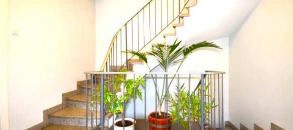 4 غرف نوم منزل ذو طابقين في Dusseldorf, Germany رقم 40283 4