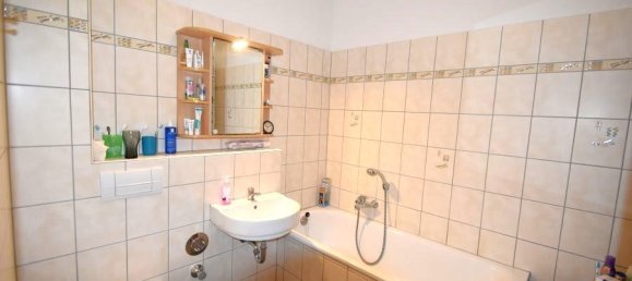 4 غرف نوم منزل ذو طابقين في Dusseldorf, Germany رقم 40283 15