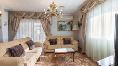 5 bedrooms House in Jun, Spain No. 269858