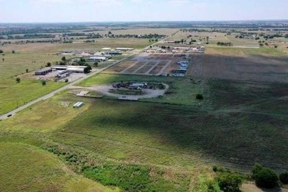  Land in Chickasha, USA No. 513612
