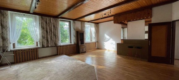 10-Zimmer Haus in Niederhollabrunn, Austria, Nr. 138156 8