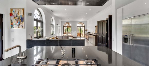 Замки и поместья с 6 спальнями в Картейра, Португалия № 108705 20