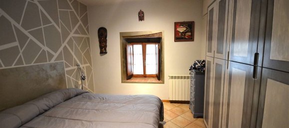 6 rooms House in San Casciano in Val di Pesa, Italy No. 91021 15