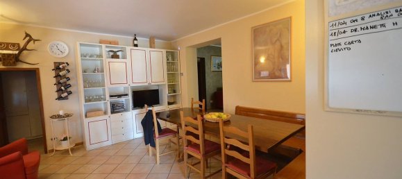 6 rooms House in San Casciano in Val di Pesa, Italy No. 91021 9