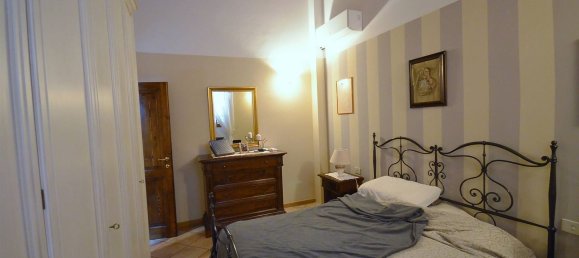 6 rooms House in San Casciano in Val di Pesa, Italy No. 91021 21