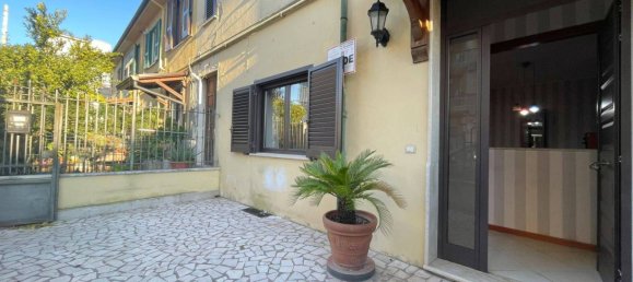 Apartamento de 2 dormitorios en Sora, Italy No. 55593 28