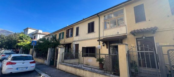 Apartamento de 2 dormitorios en Sora, Italy No. 55593 31